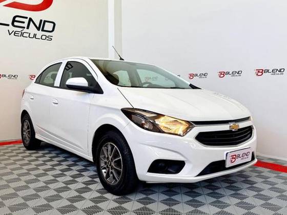 CHEVROLET ONIX 1.0 MPFI LT 8V FLEX 4P MANUAL